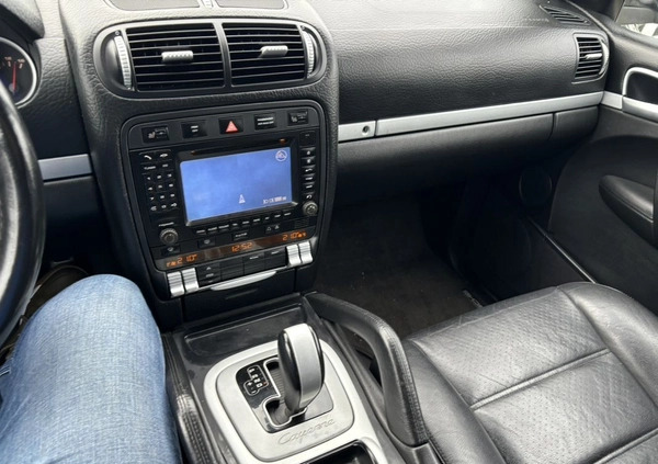 Porsche Cayenne cena 41000 przebieg: 177000, rok produkcji 2005 z Grodków małe 631